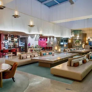 novotel-istanbul-bosphorus.istanbul-turkeyhotels.com/